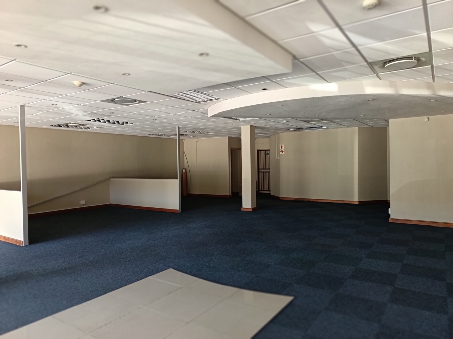 To Let commercial Property for Rent in Bo Oakdale Western Cape